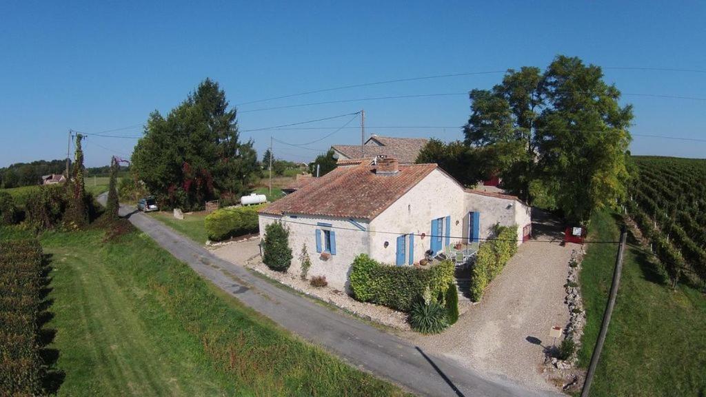 Вилла L'Aulerie Saint-Meard-de-Gurcon Экстерьер фото